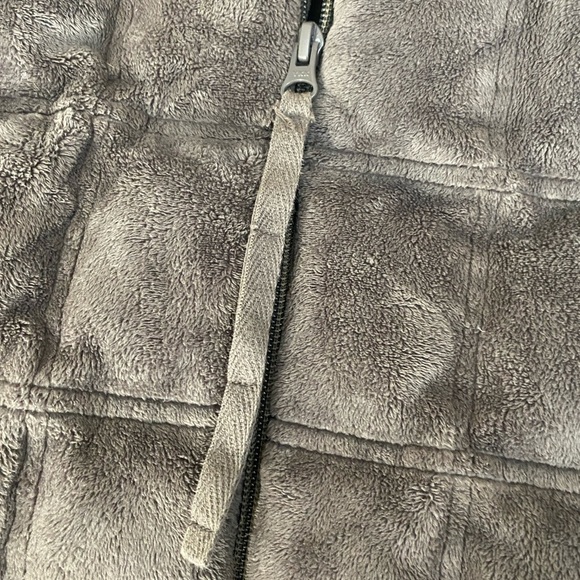 Athleta Goose down puffer vest size xl green - Picture 3 of 6